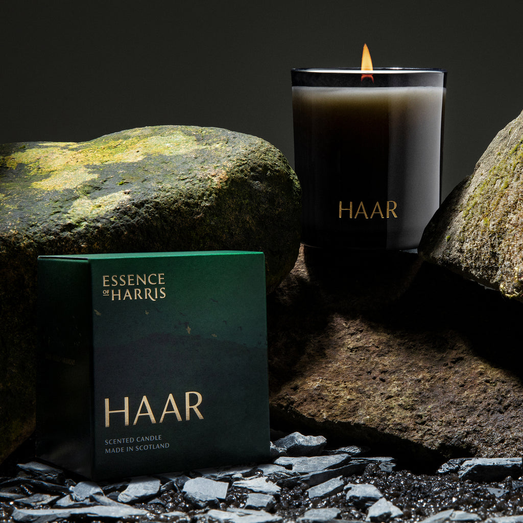 http://essenceofharris.co.uk/cdn/shop/products/Haar-fig-leaf-candle-and-box_1024x.jpg?v=1697465613