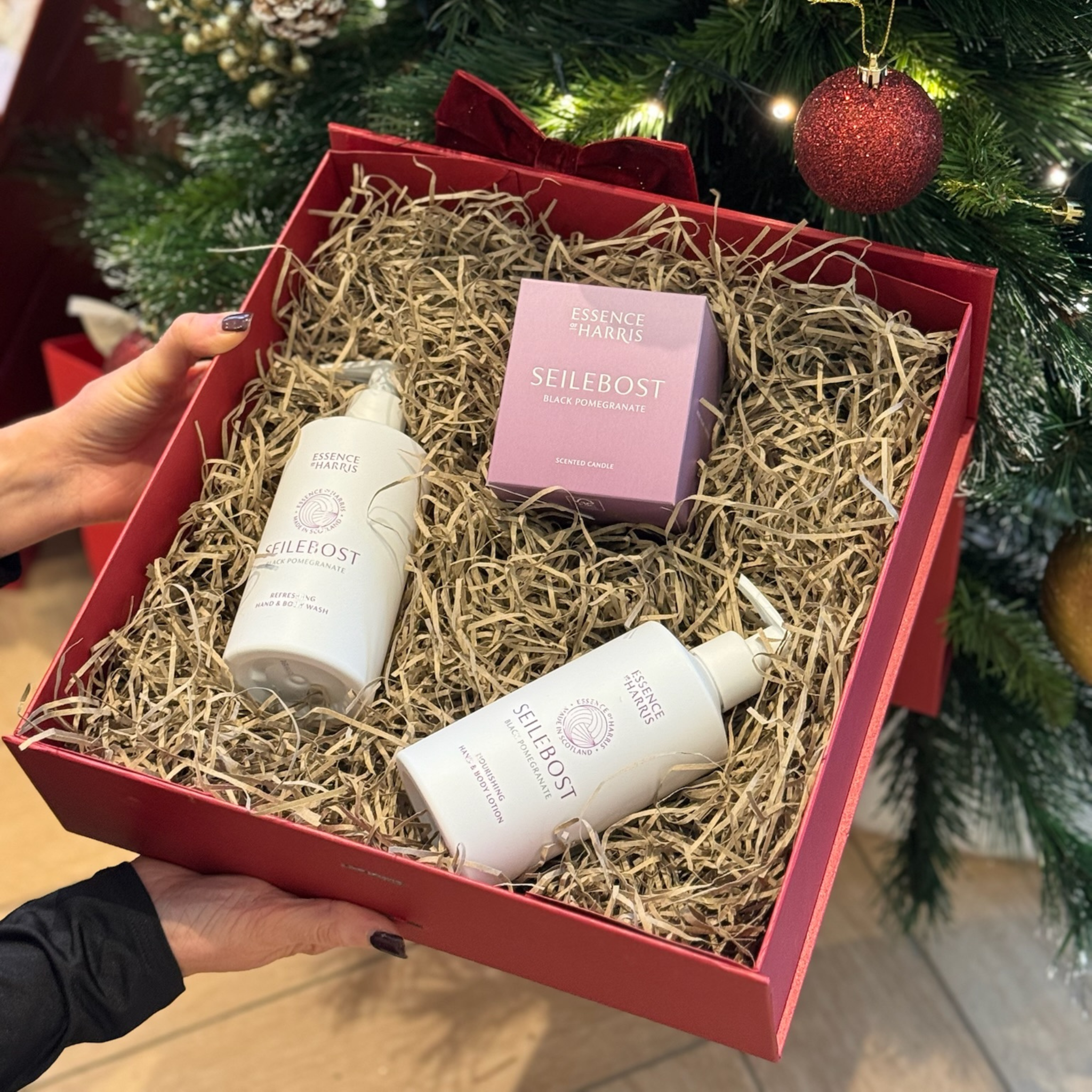 Seilebost Home and Body Gift Box