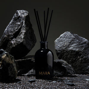 Mara, samphire and sea minerals reed diffuser in smoked glass vessel