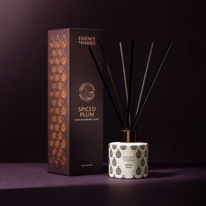 Spiced plum, blackberry and clove festive reed diffuser with gold foil detail
